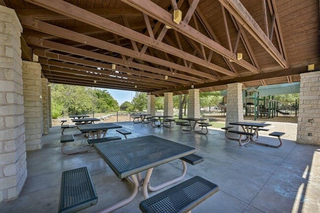 Building Photo - 12329 Pleasant Hill Ct