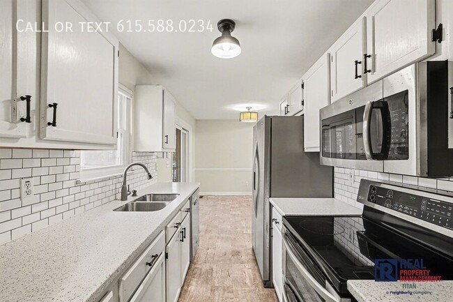 Building Photo - 7184 Chester Rd