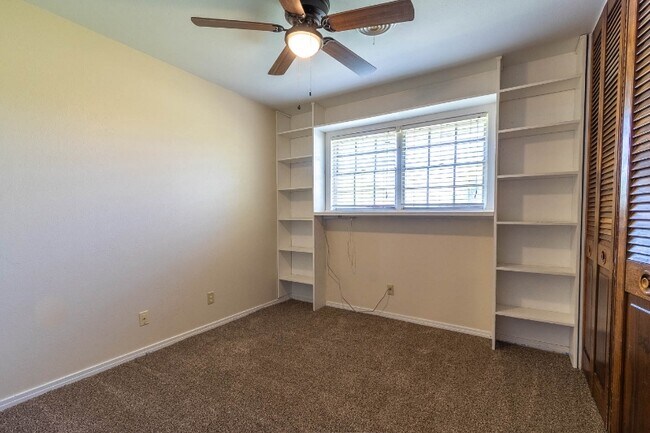 Building Photo - 5408 George Terrace