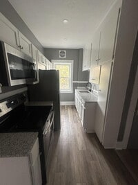 Building Photo - Beautiful two-bedroom home located in Rochester NY!