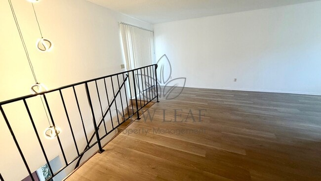 Building Photo - Charming 2-Bedroom Condo in North Pomona – Prime Location!