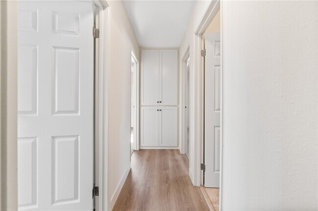 Building Photo - 6431 Brown Cir