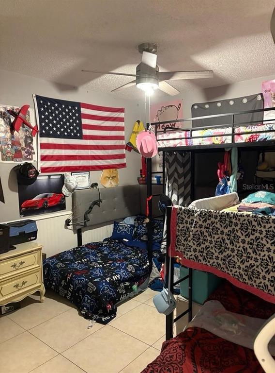 Building Photo - 26591 S Fairway Dr