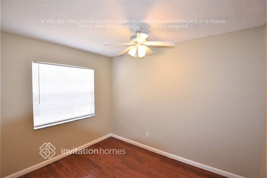 Building Photo - 102 Balboa Ct