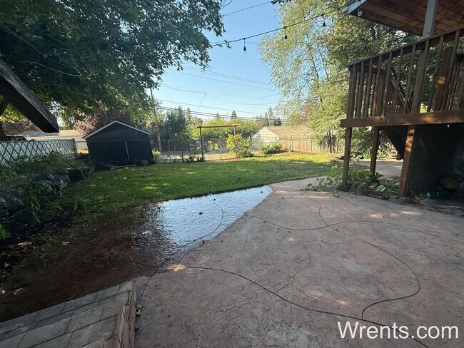 Building Photo - Cute 3 Bed/2 Bath Home Audubon area