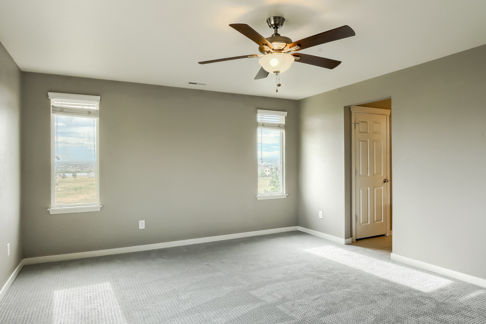 Building Photo - 11554 Yellow Daisy Dr
