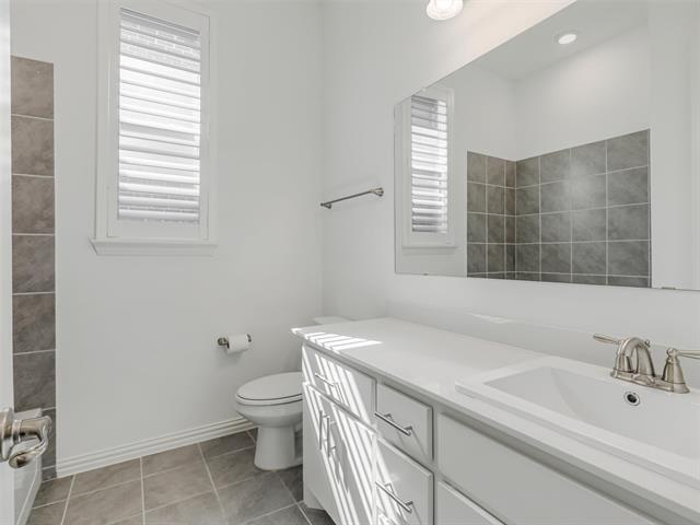 Building Photo - 8308 Pine Valley Dr