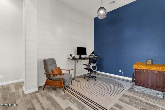 Building Photo - 4449 E Fountain St