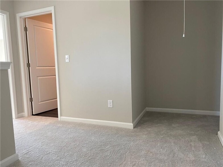 Building Photo - 4402 Grosbeak Dr