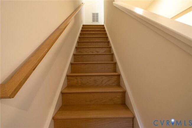 Building Photo - 15309 Sunray Aly