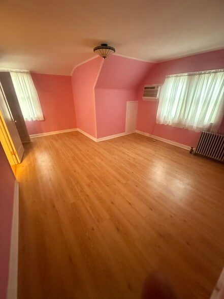 Building Photo - 101 N Waldinger St