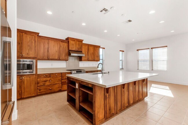 Building Photo - 1433 Freeman Ln