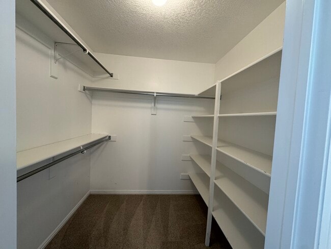Building Photo - 156 W 100 S