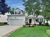 Building Photo - 7 Oleander Pt
