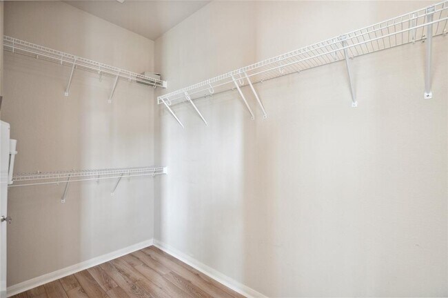 Building Photo - 4517 Heritage Well Ln