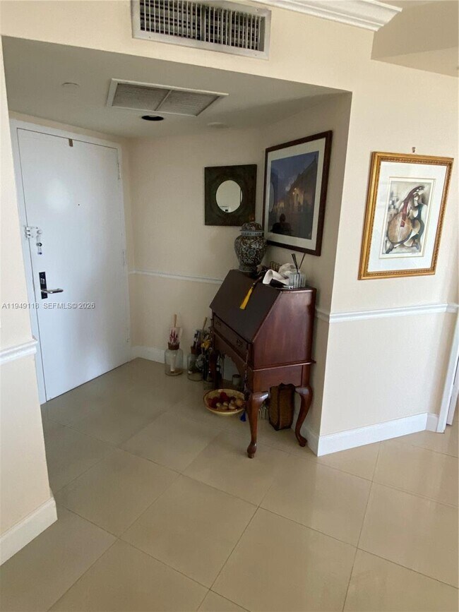 Building Photo - 3300 NE 191st St