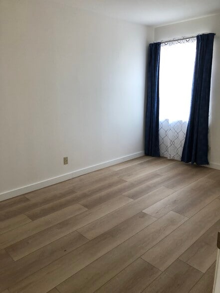 Bedroom 2 - 2453 Rowntree Way