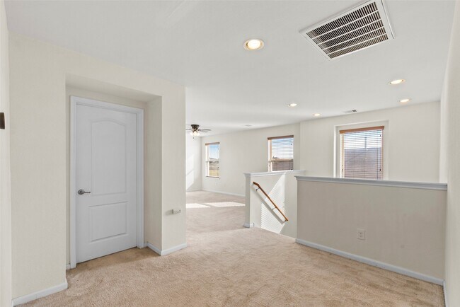 Building Photo - 22403 Auburn Valley Ln