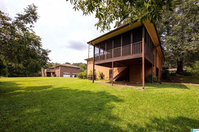 Building Photo - 729 Heflin Ave E