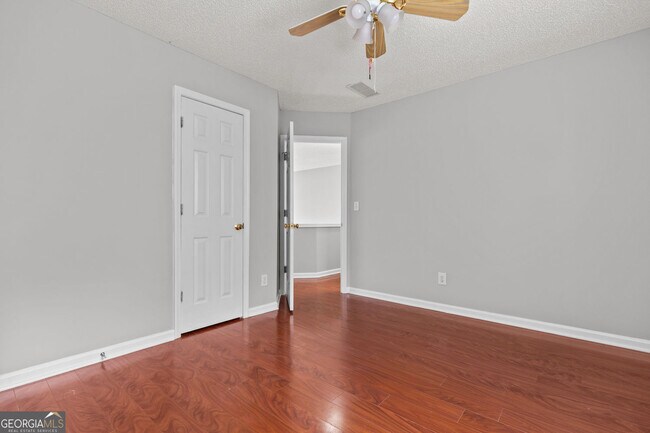 Building Photo - 2315 Hiawassee Dr NW