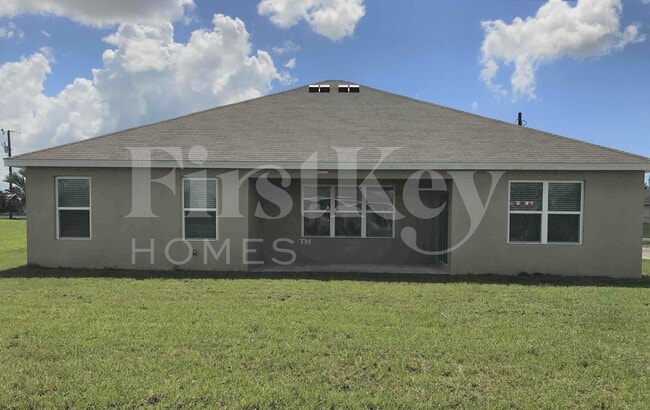 Building Photo - 1609 SW 25th Ln