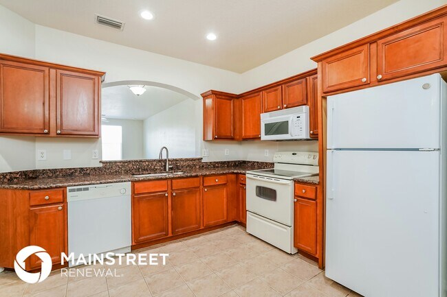 Building Photo - 17570 Cherry Ridge Ln