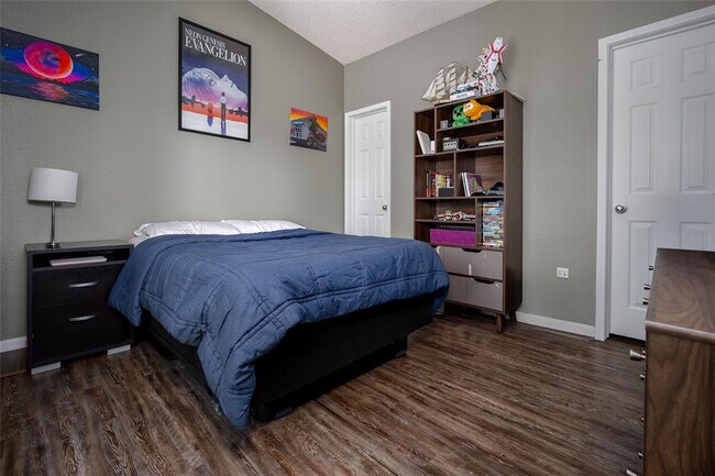 Building Photo - 2200 Classen Blvd