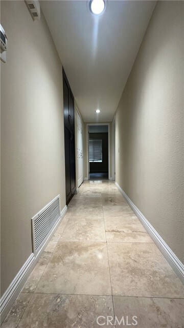 Building Photo - 348 S Prospectors Rd