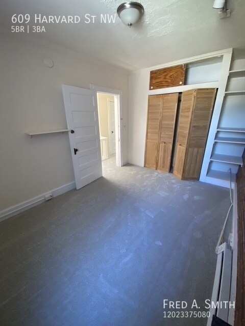 Building Photo - 5 Bedroom Townhouse Next To Howard Univers...