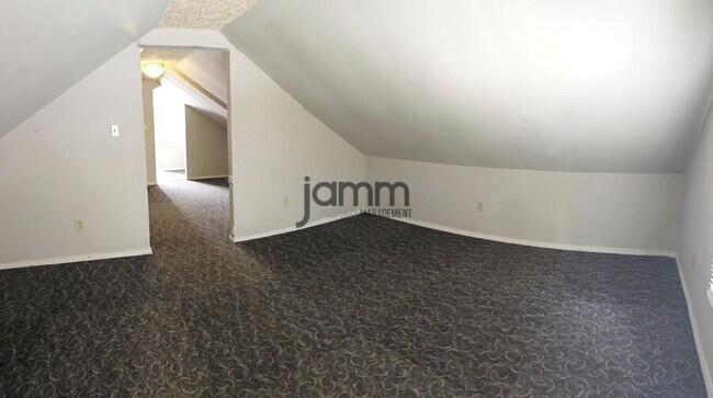 Building Photo - 11301 Florian Ave