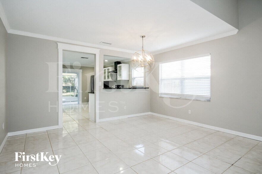 Building Photo - 4212 Kipling Ave