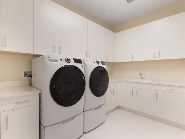 Building Photo - 9124 Coral Isles Cir
