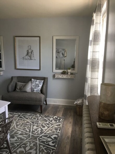 Building Photo - 41675 Fenwick St