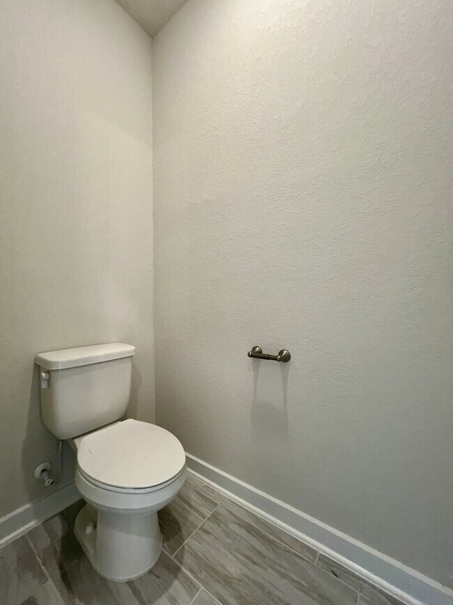 Building Photo - 14426 Daphne Bnd