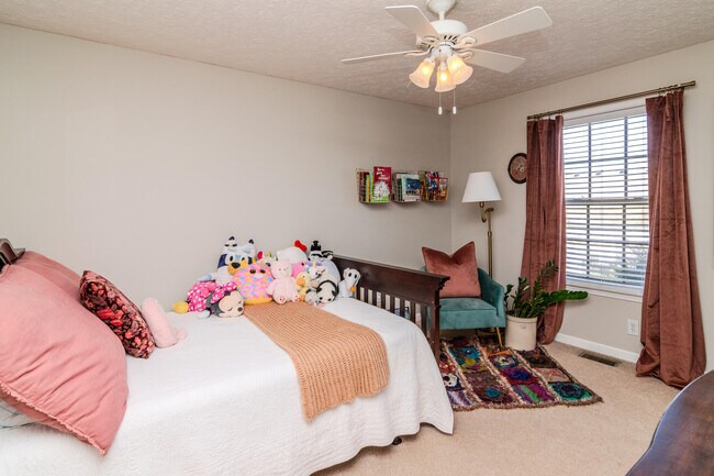 Building Photo - 3041 Sewanee Ln