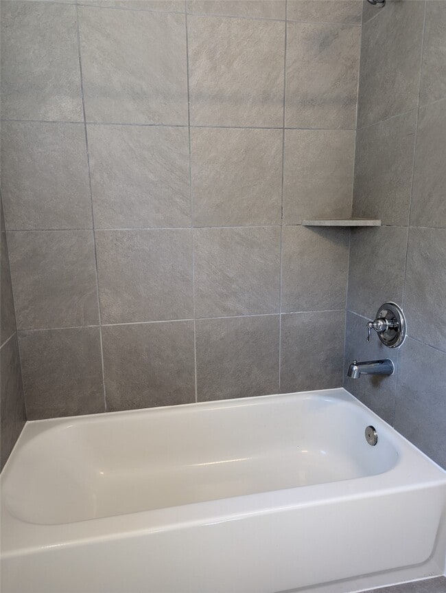 Building Photo - 4431 Stone Ridge Ln