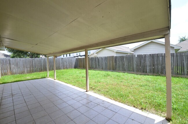 Building Photo - 4510 Regal Dr