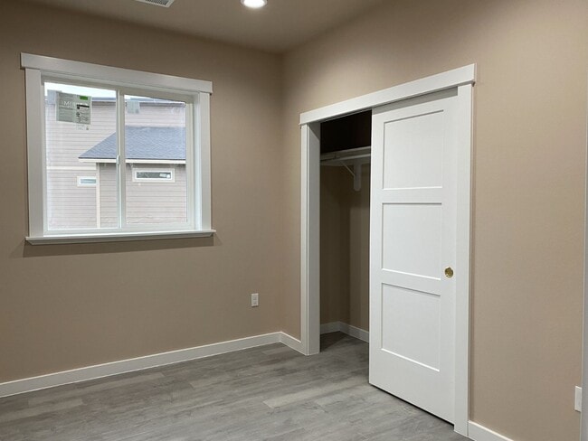 Building Photo - Brand New Construction