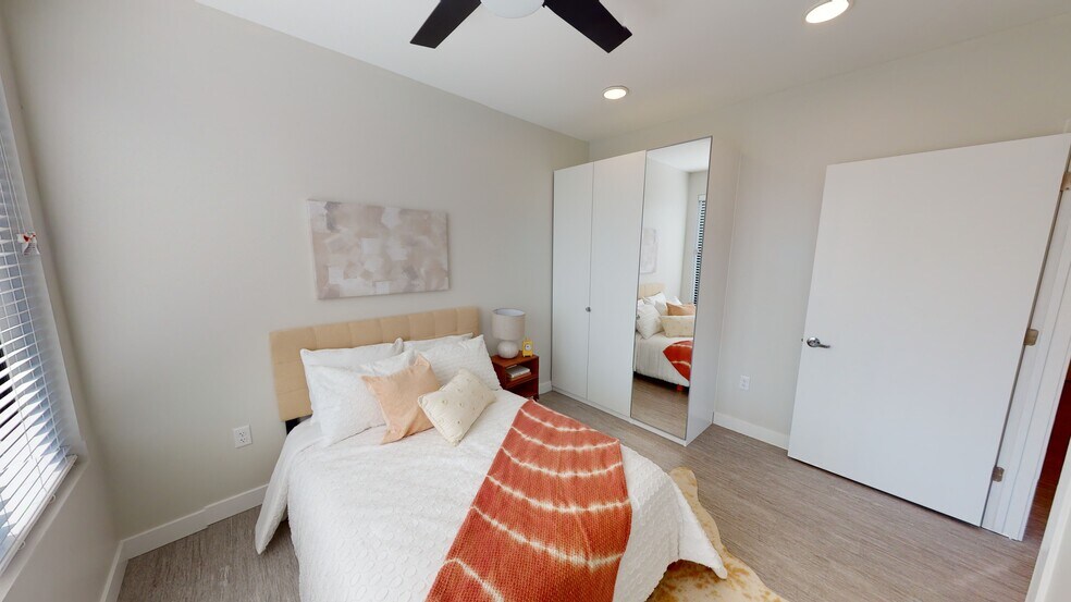 Canary Lofts 2530 University Ave Des Moines IA 50311 Apartment Finder