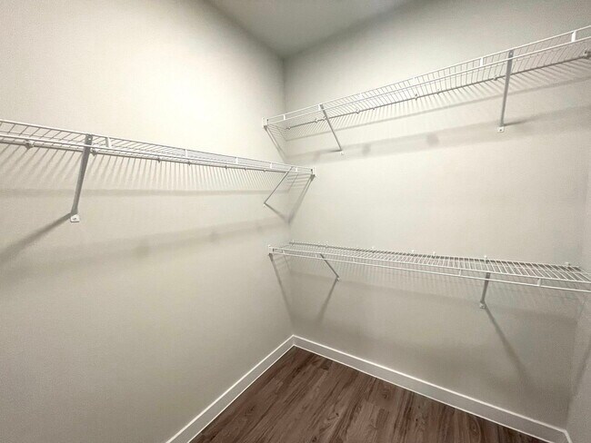 Building Photo - 5901 Co Rd 277