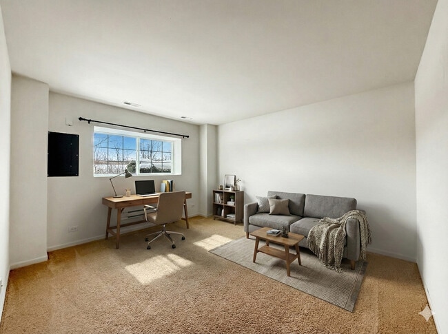 Building Photo - 2385 Upland Rd