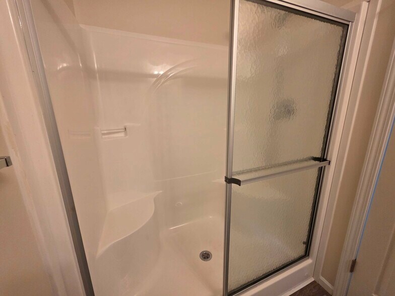 Building Photo - 3628 Birch St