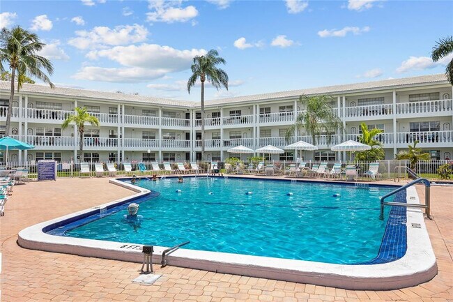 Building Photo - 5208 NE 24th Terrace