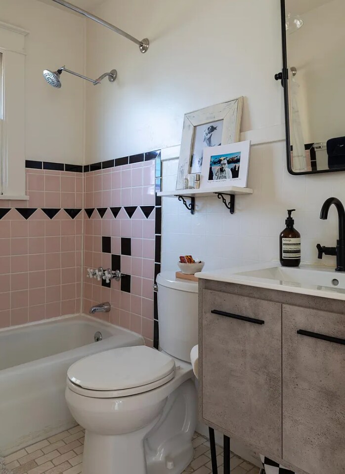 Building Photo - 2423 Brasher Ave