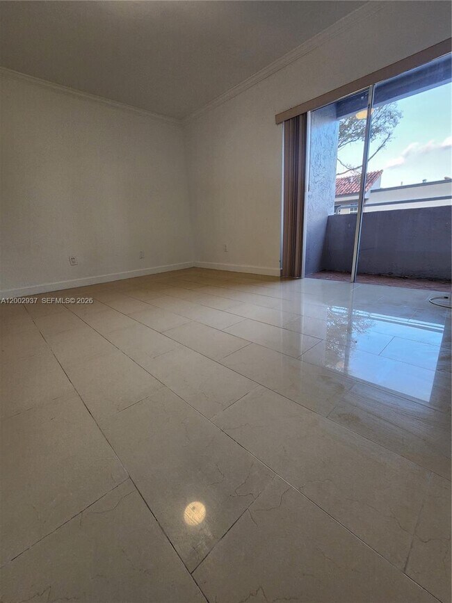 Building Photo - 6485 SW 129th Ave