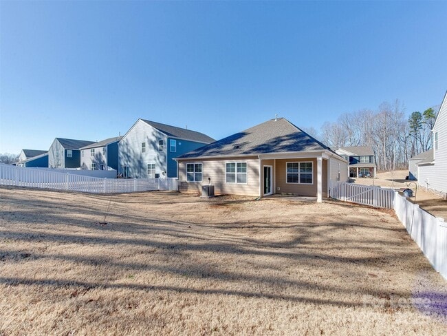 Building Photo - 3721 Stanley Crk Dr