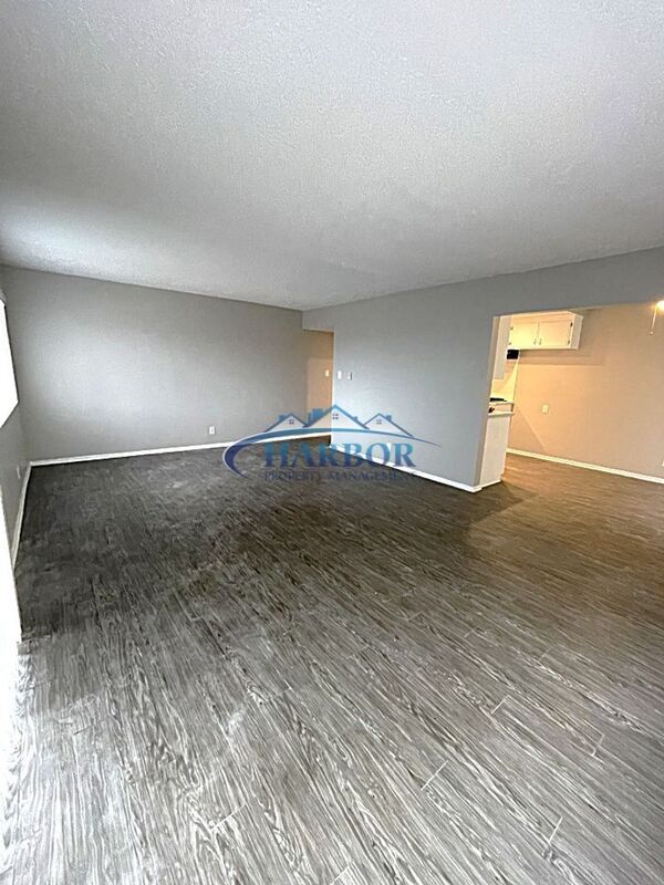 Building Photo - 822 S Leland St