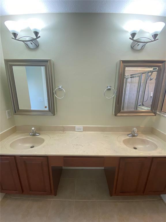 Building Photo - 16709 Fairbolt Way