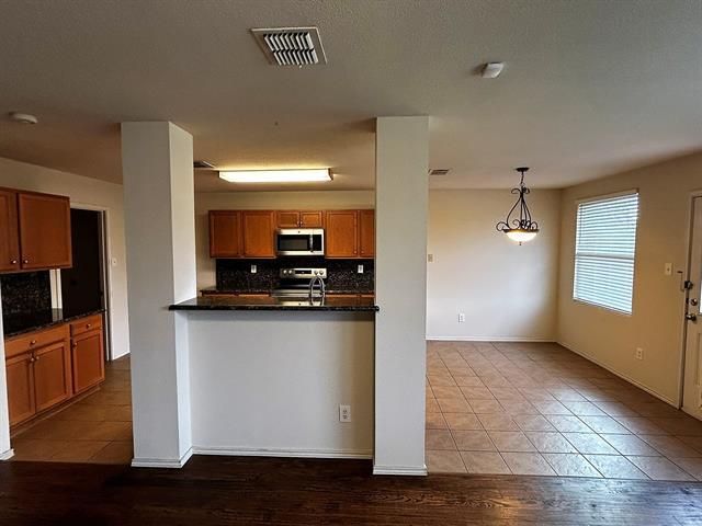 Building Photo - 11073 Binkley Dr
