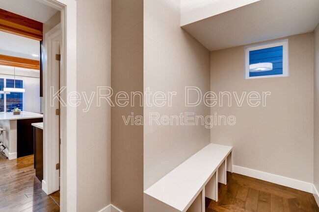 Building Photo - 3870 Shoshone St